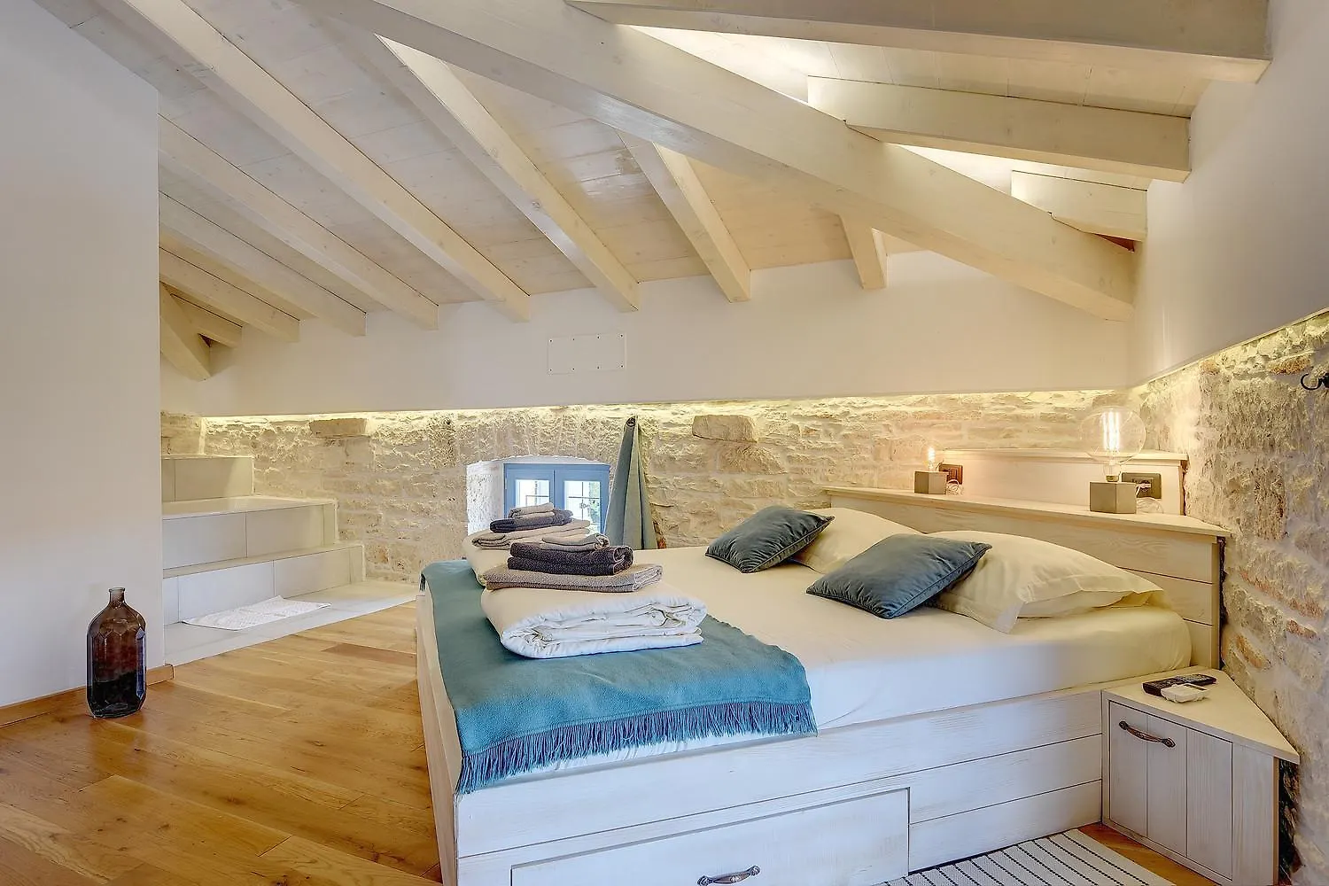 Villa Pi For 8 People In Central Istria With Heated Pool & Large Garden Croatia
