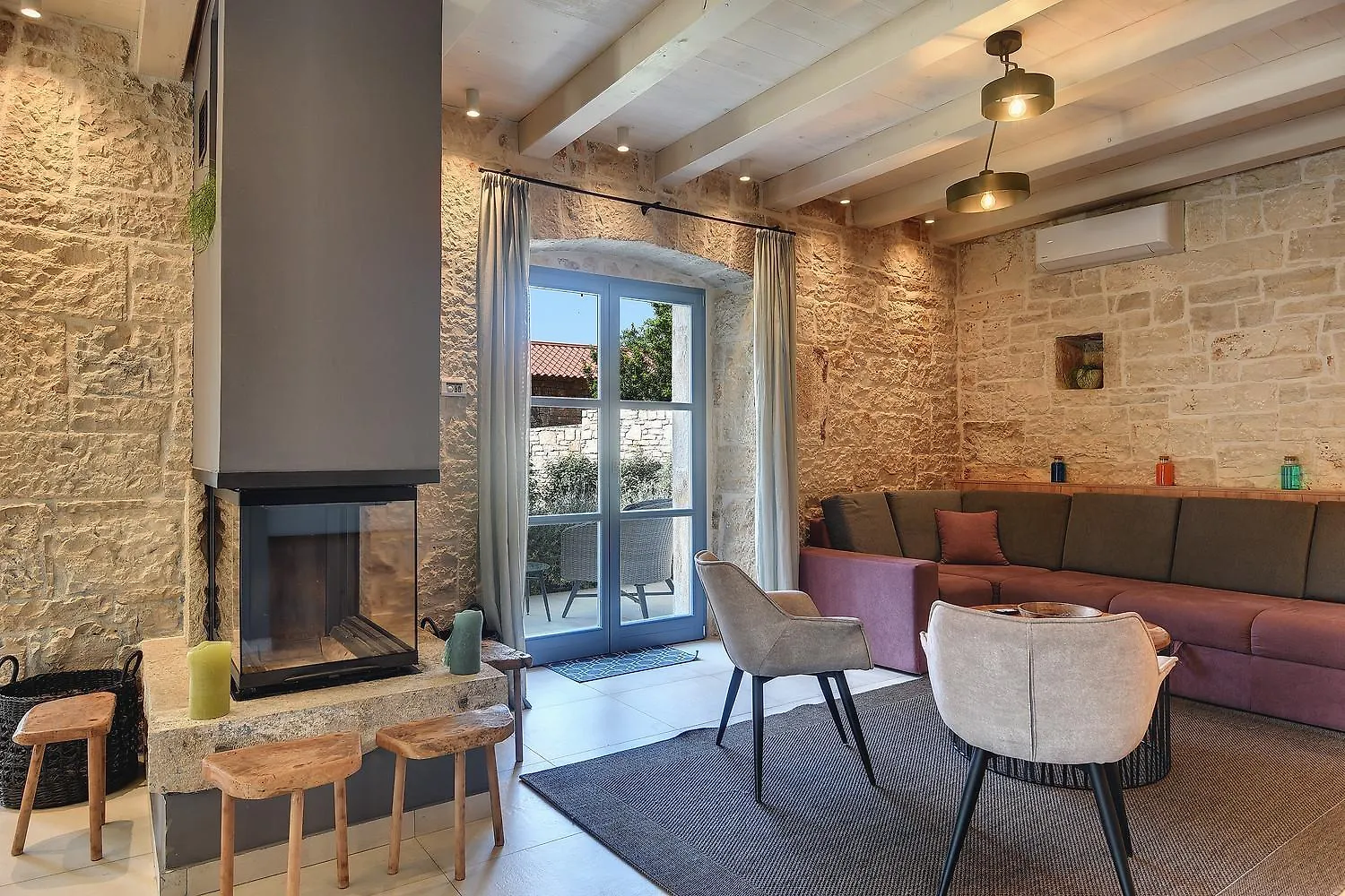 Villa Pi For 8 People In Central Istria With Heated Pool & Large Garden  Tinjan